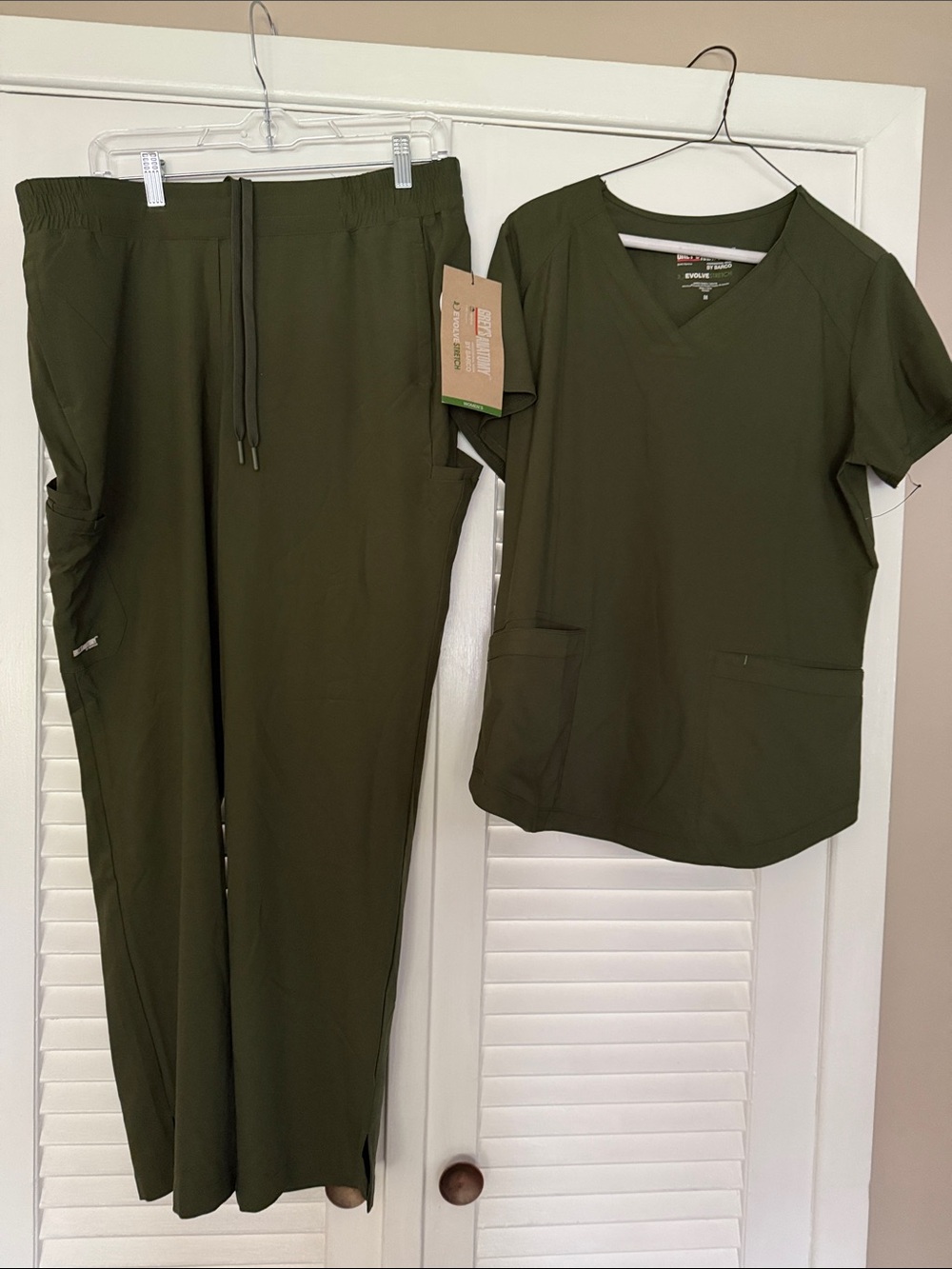 Grey's Anatomy Olive Green V-Neck Scrub Top & Drawstring Pants